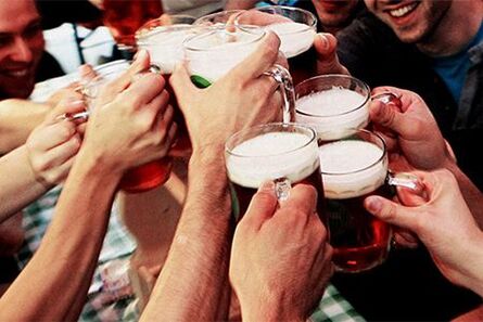Wie man aufhört Alkohol zu trinken